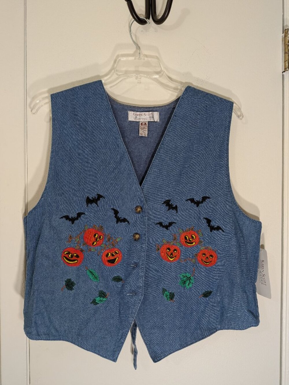 Vintage 90s Halloween Denim Vest M | Karen Scott Pumpkins Bats Embroidered